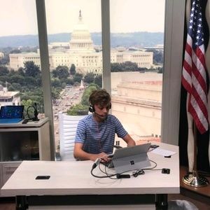 Meet your Posher, Daniel